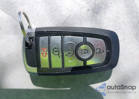 2020 Ford Expedition Xlt from USA, damaged, VIN 1FMJU1HT8LEA85816